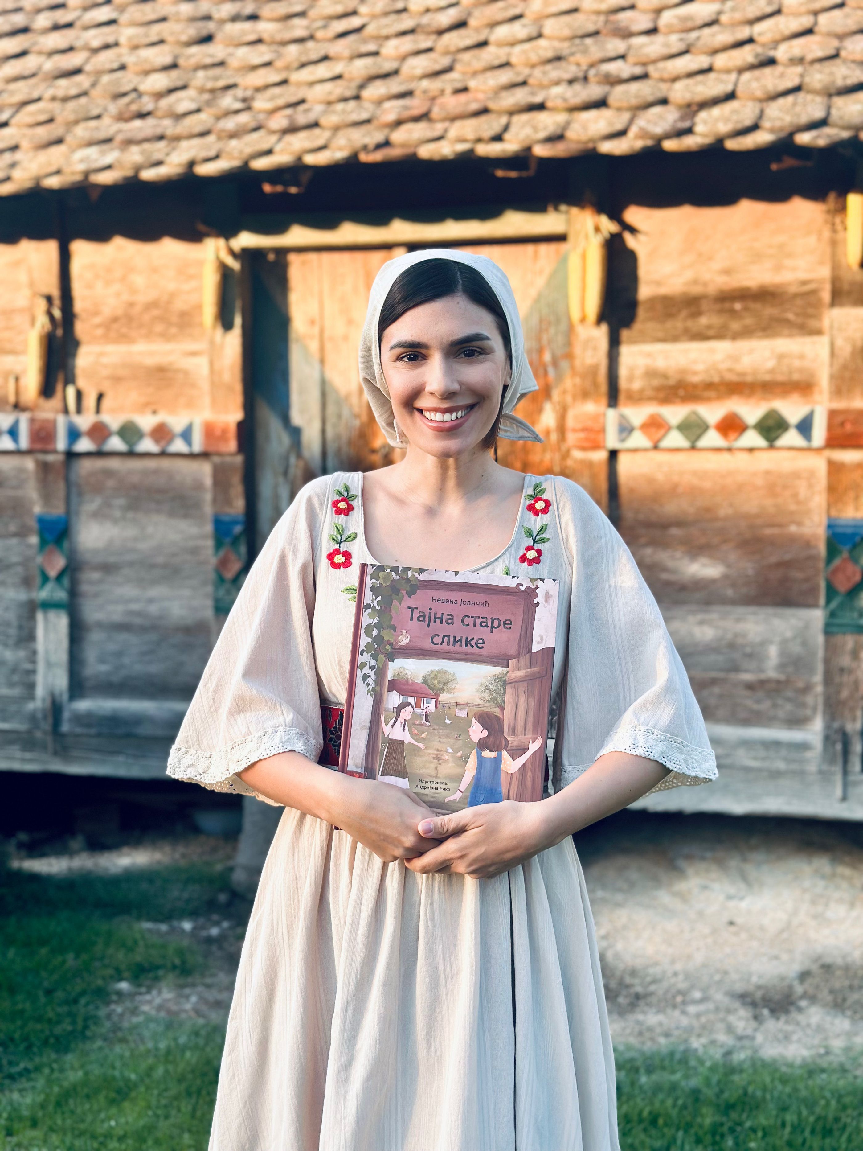 Nevena i knjiga 'Tajna stare slike'